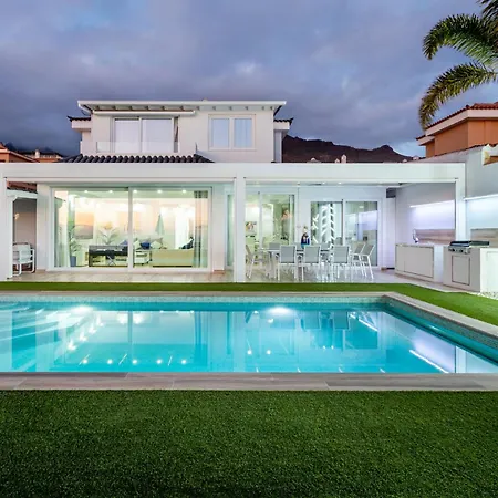 Valentina Ocean View Heated Pool Βίλα
