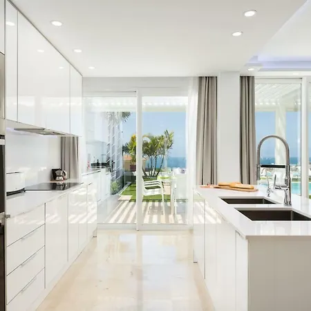 Вилла Valentina Ocean View Heated Pool Адехе