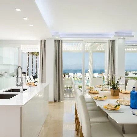Valentina Ocean View Heated Pool Вилла Адехе