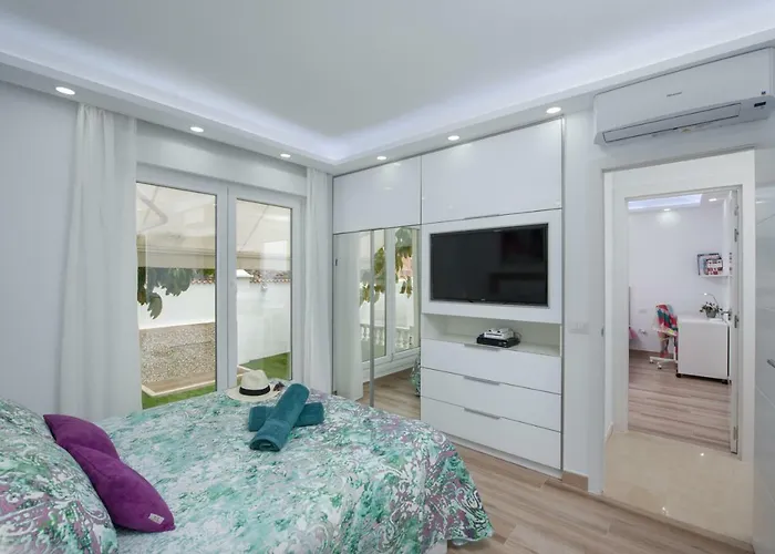 Valentina Ocean View Heated Pool