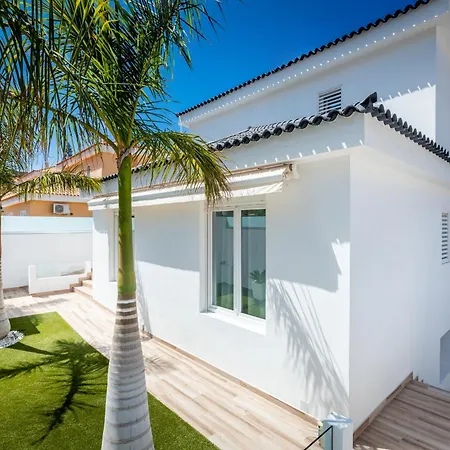 Valentina Ocean View Heated Pool Вілла *