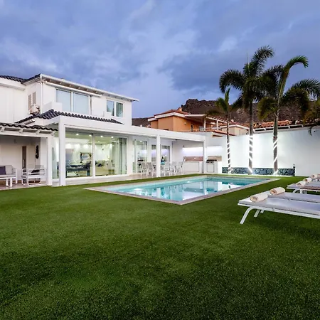 Вілла Valentina Ocean View Heated Pool Адехе