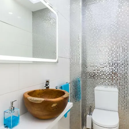 Valentina Ocean View Heated Pool أذيخي
