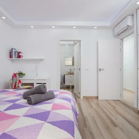 Valentina Ocean View Heated Pool فيلة