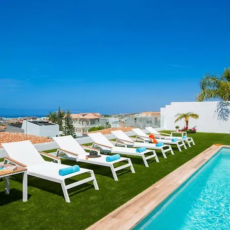 Villa Valentina Ocean View Heated Pool *