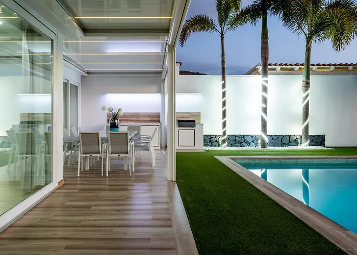 Valentina Ocean View Heated Pool Вілла