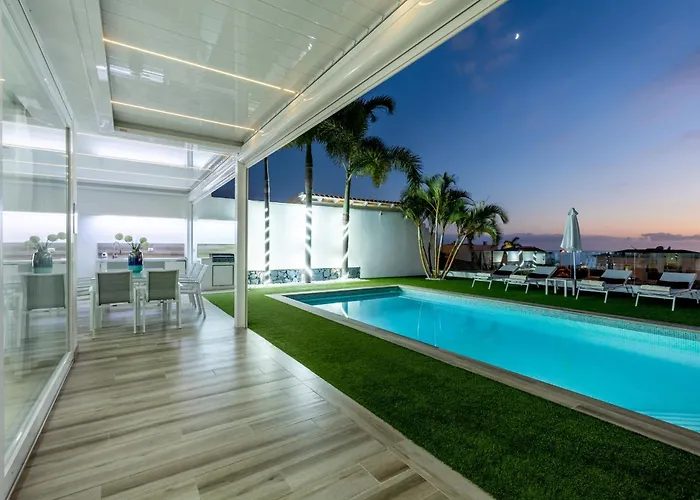 Valentina Ocean View Heated Pool Вілла *