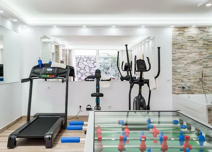 Valentina Ocean View Heated Pool Вілла