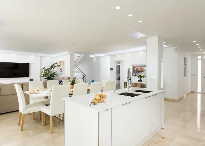 Вілла Valentina Ocean View Heated Pool *