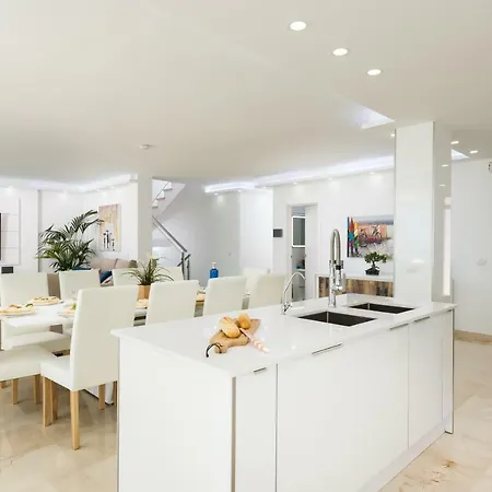 Villa Valentina Ocean View Heated Pool *